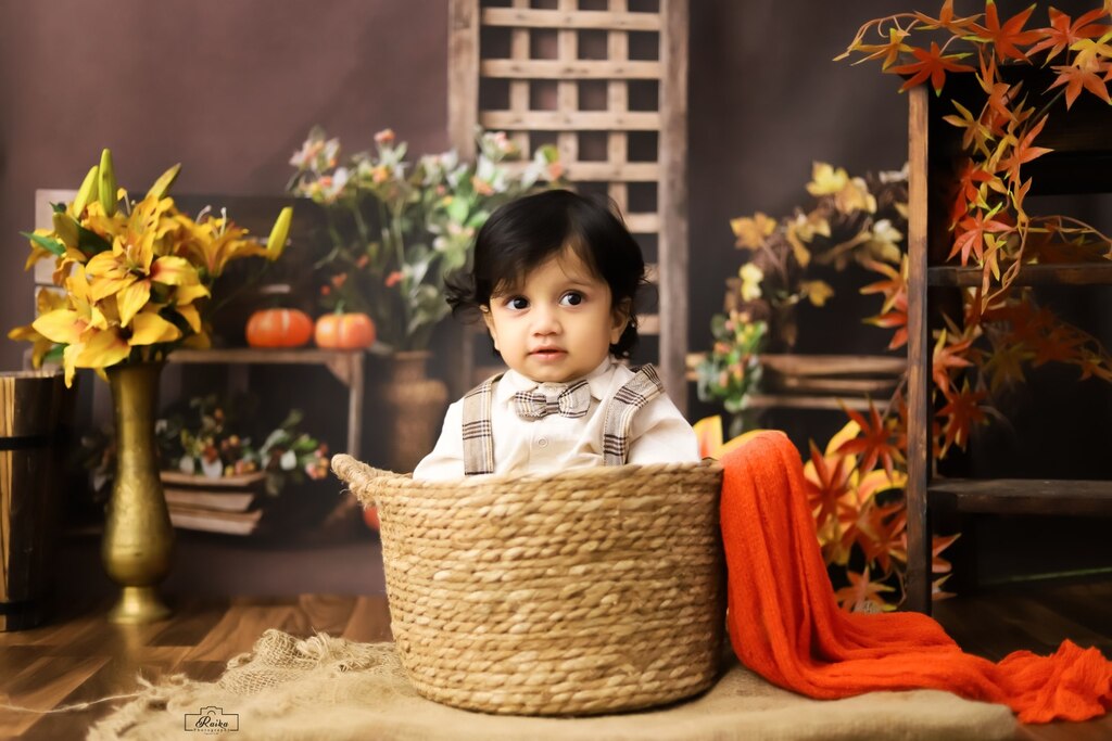 Toddler Rustic Wooden With Basket Backdrop 233